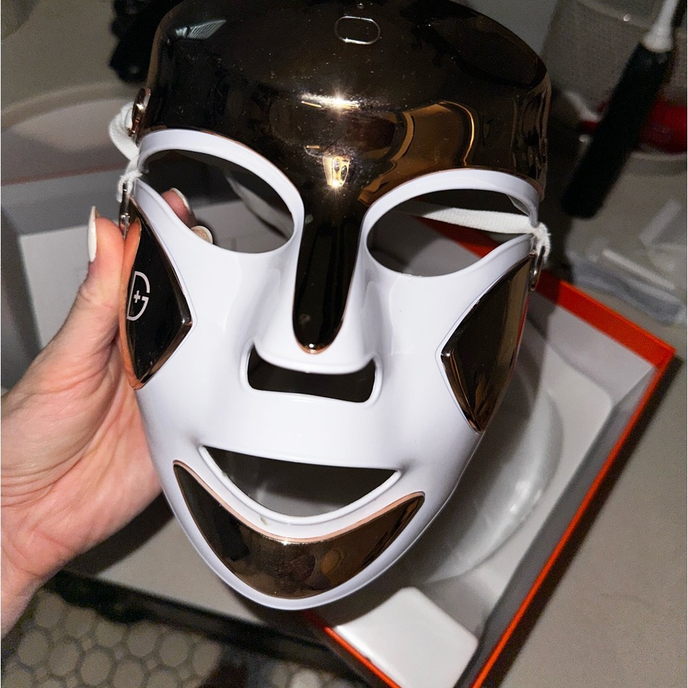 Dr. Dennis Gross spectralite Faceware Pro